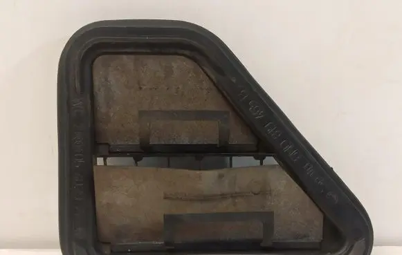 Porsche Boxster 986 Dashboard side air vent grill/cover trim 6N0819465