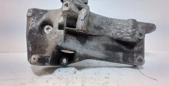 Volkswagen Golf IV Engine mounting bracket 036145169C