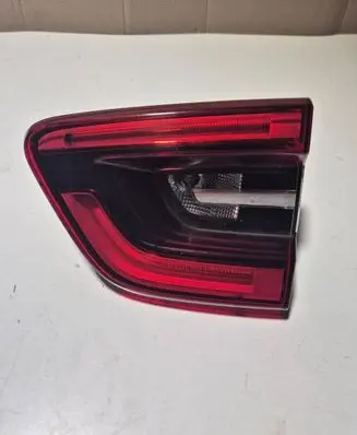 Tailgate rear/tail lights