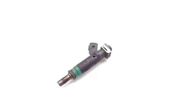 BMW 6 E63 E64 Fuel injector 7525721 3325C00402