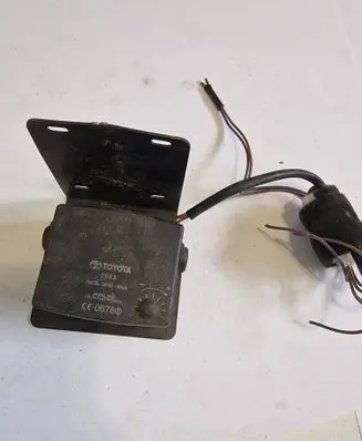 Toyota Celica T230 Alarm control unit/module 0819200920