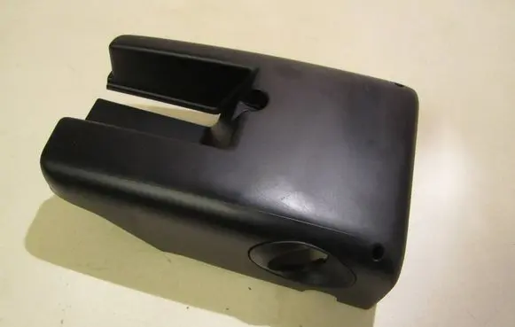 Steering wheel column trim