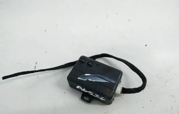 Audi A4 S4 B5 8D Alarm control unit/module 