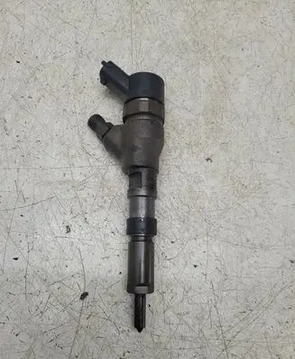 Citroen C5 Fuel injector 960088780