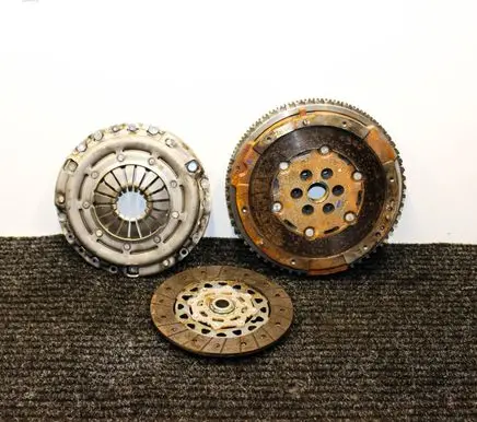 Dacia Sandero III Clutch set kit 302102441R