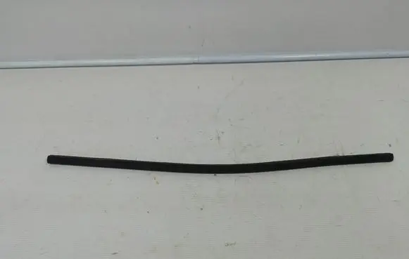 Dodge Challenger Bonnet wind deflector 