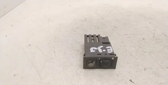 BMW 5 E39 Seat heating switch 61318352259 03055000 459500