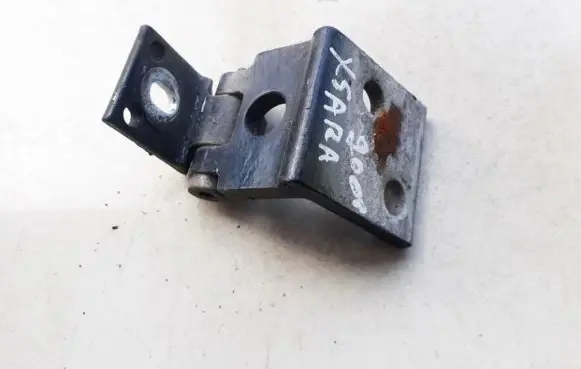 Citroen Xsara Front door upper hinge
