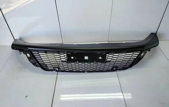 Peugeot 408 II Front bumper lower grill 9840750080