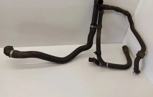 Volkswagen PASSAT B8 Engine coolant pipe/hose 5Q0121619D 5Q0122291AT
