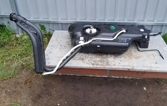 Citroen C3 Fuel tank 9805116680