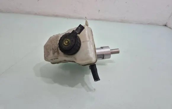 BMW X1 E84 Master brake cylinder 