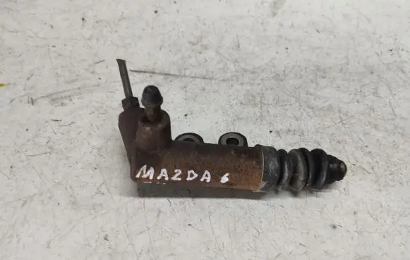Mazda 6 Clutch master cylinder