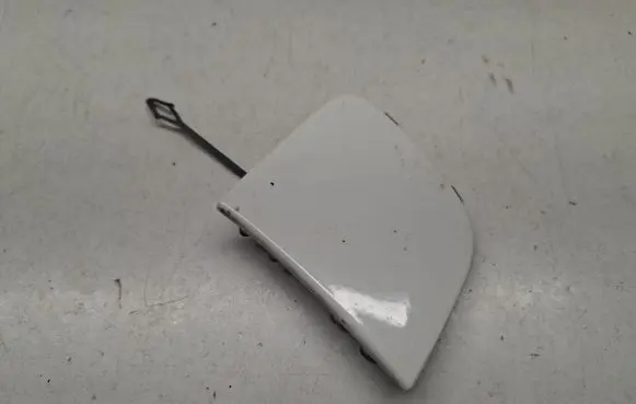 Mercedes-Benz GLA W156 X156 Front tow hook cap/cover 1568854200 A1568854200