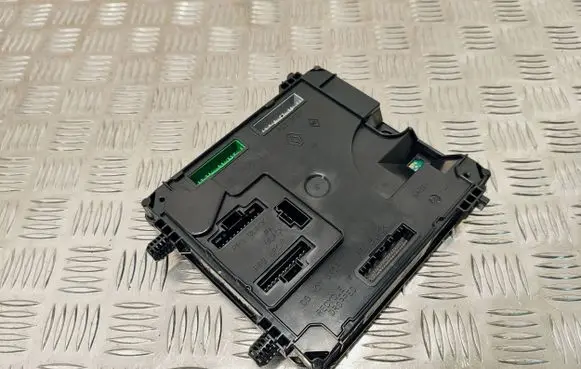 Renault Laguna III Other control units/modules 284B12502R A2C53186521 350016661170196