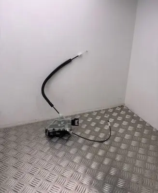 Opel Crossland X Front door lock 267387 16943702
