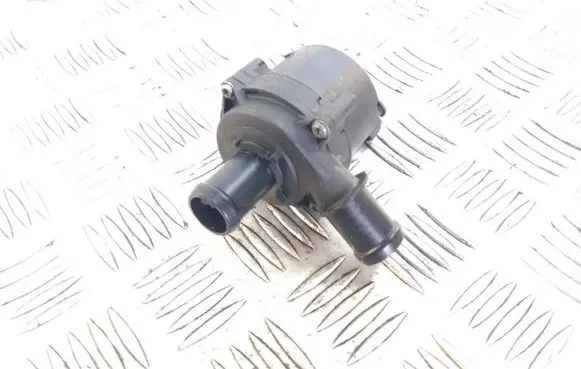 Volkswagen Golf VII Electric auxiliary coolant/water pump 5Q0965567J