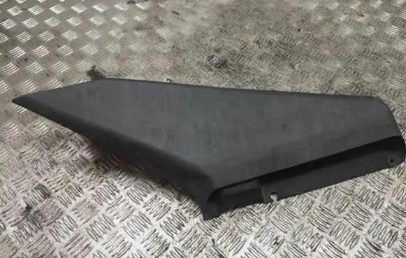Subaru Legacy Intercooler air guide/duct channel A12AG00