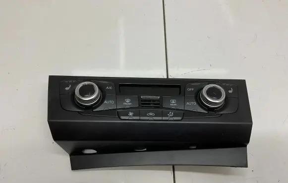 Audi A5 8T 8F Climate control unit 8K2820043BB