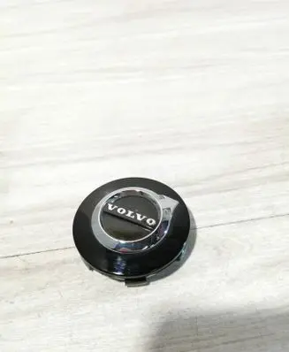Volvo XC40 Original wheel cap 32243631