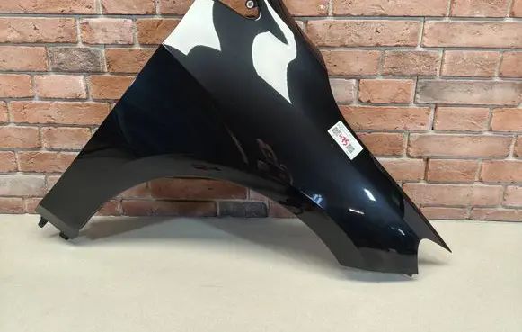 BMW 2 Active Tourer U06 Fender 8737136