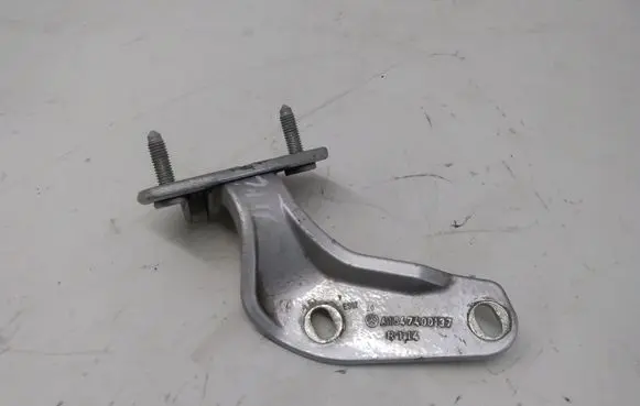 Mercedes-Benz ML W164 Tailgate/trunk/boot hinge A1847400137