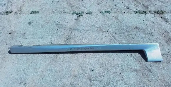 Mazda Premacy Sill