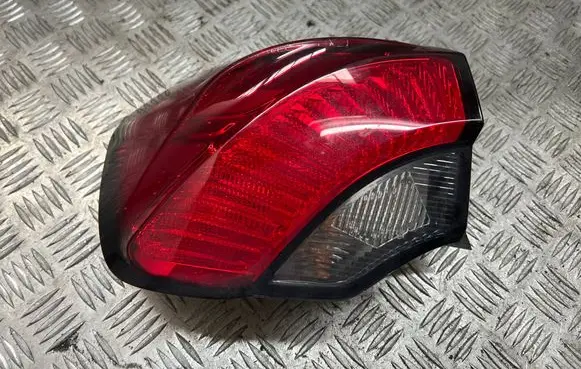 Rear/tail lights