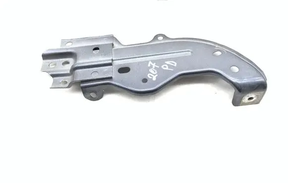 Tesla Model 3 Fender mounting bracket 109280500B