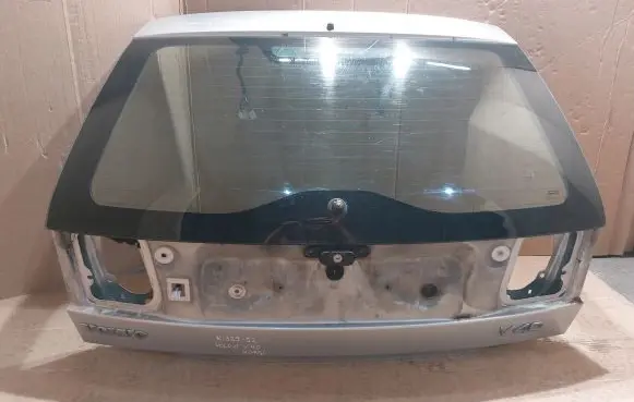 Volvo S40, V40 Tailgate/trunk/boot lid