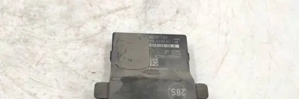 Volkswagen Caddy Gateway control module 1K0907530F 1K0907951