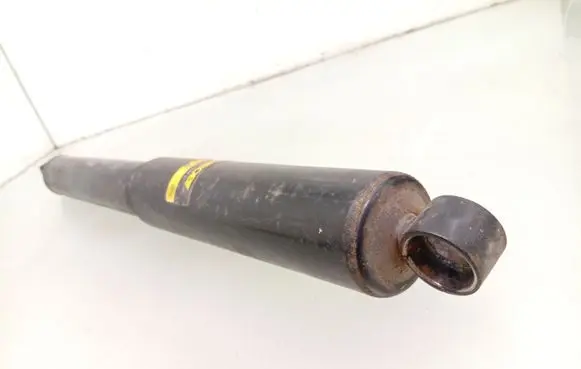 Nissan Terrano Rear shock absorber/damper