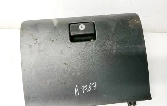 Toyota Corolla Verso AR10 Glove box 555510f010 55551-0f010