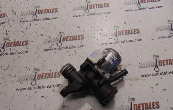 Mercedes-Benz GL X164 Coolant heater control valve A2722000031