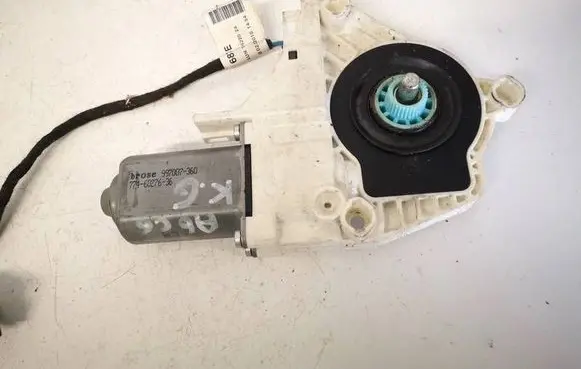 Audi A4 S4 B8 8K Rear door window regulator motor 8K0959811 8K0959811C