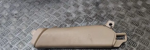 (C) pillar trim