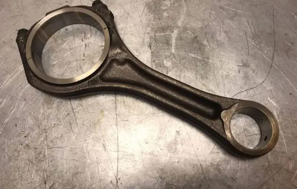 Volkswagen Touareg I Connecting rod/conrod 059198401D