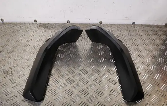 Subaru Forester SK Tailgate/boot cover trim set 96031SJ010 96031SJ020