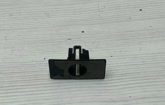 Volkswagen Touran I Front parking sensor holder (PDC) 7N0919493