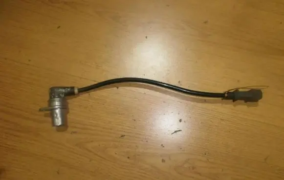 Hyundai Coupe Camshaft position sensor 90412795