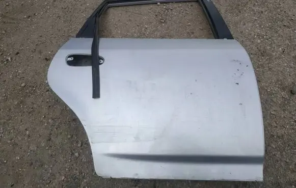 Honda Stream Rear door pilkos