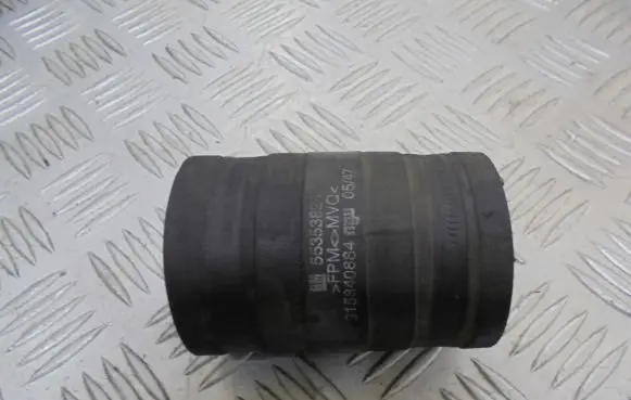 Opel Zafira B Intercooler hose/pipe 55353824