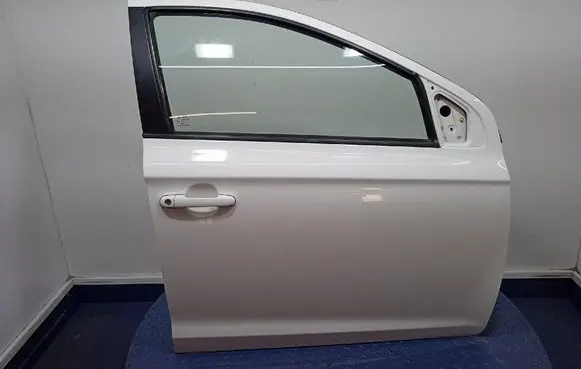 Hyundai i20 (GB IB) Front door 