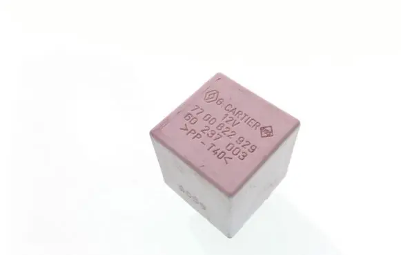 Renault Laguna I Other relay 7700822929
