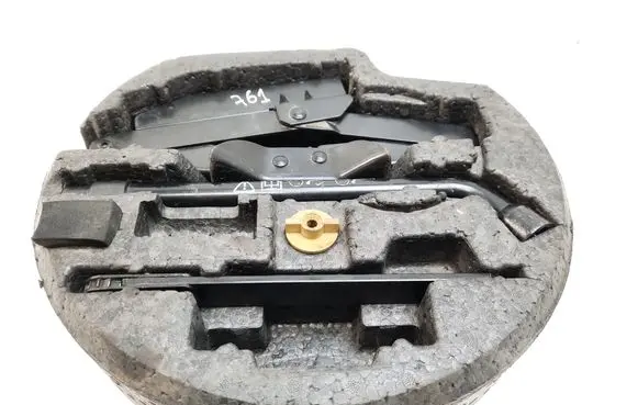 Jaguar XJ X300 Tool set 