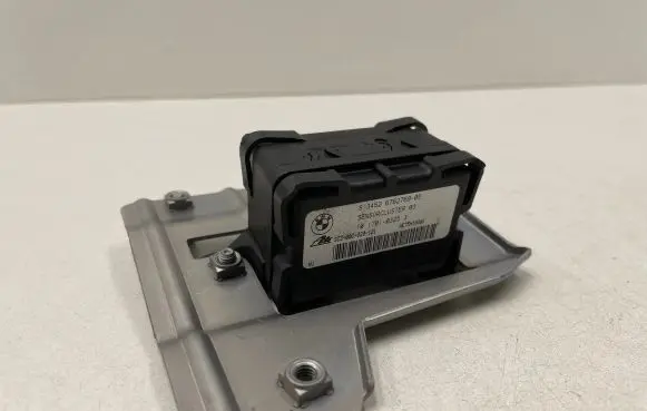 BMW 1 E81 E87 ESP acceleration yaw rate sensor 6762769 10170103253 SC300C020121