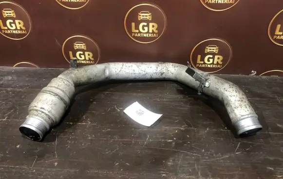 Volvo XC60 Intercooler hose/pipe 31319820