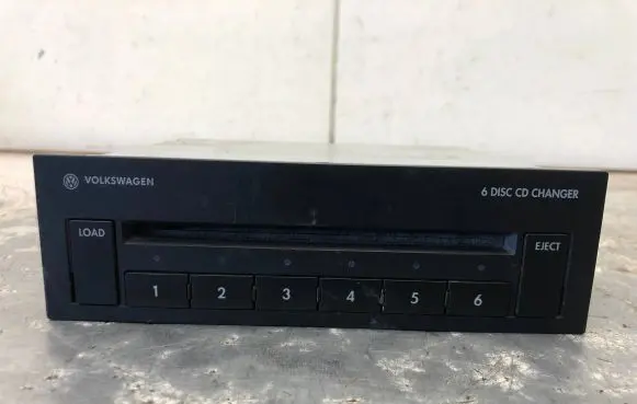 CD/DVD changer