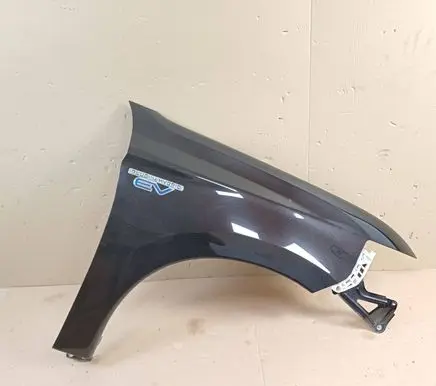 Mitsubishi Outlander Fender