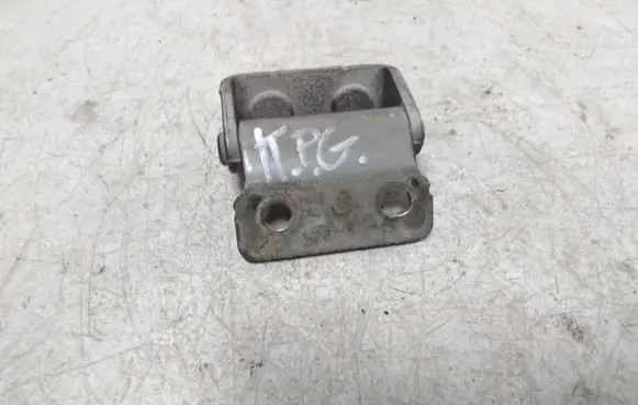Hyundai Santa Fe Tailgate/trunk/boot hinge